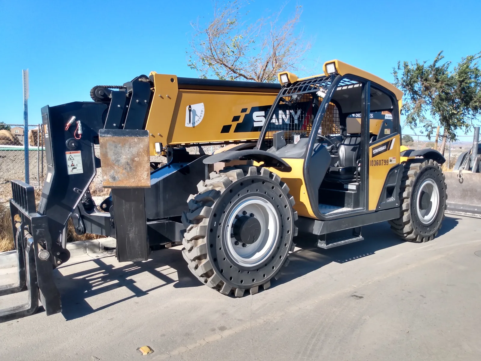 SANY STH1056A1 telehandler