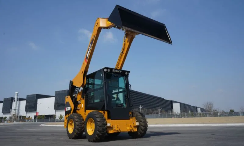 SANY SS270V (Stage III) Skid steer loader sənaye texnikası
